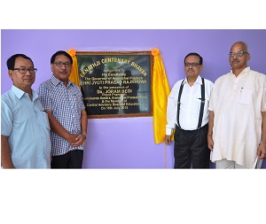 The Governor of Arunachal Pradesh Shri JP Rajkhowa inaugurating the Eknathji Centenary Smriti Bhawan, an Auditorium building of Vivekananda Kendra Vidyalaya, Chimpu, Itanagar in its school campus on 16th July 2015